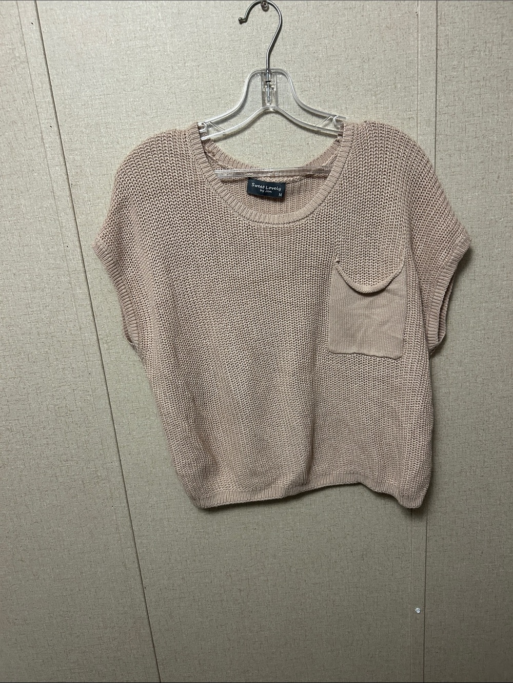 Sweet Love Short-Sleeve Knit Sweater in Pale Pink